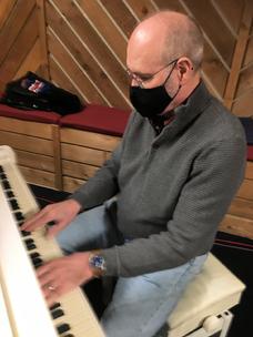 Pianist Larry Harris, playing it safe at Frank Lamphere's recording session Feb 09 2021